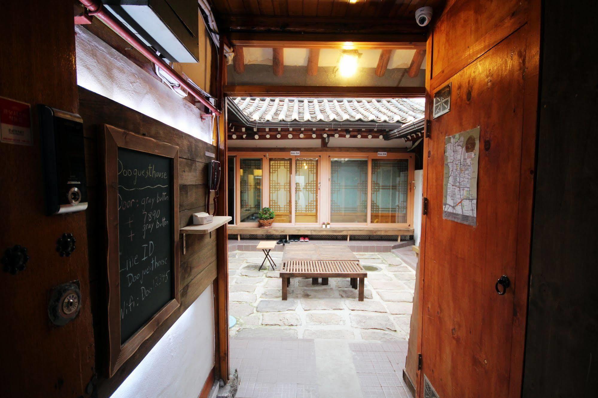Doo Hanok Guesthouse ソウル特別市 エクステリア 写真